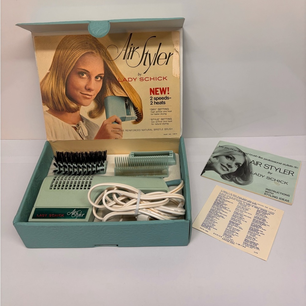 Air Styler by Vintage Turquoise Hair Dryer Brush